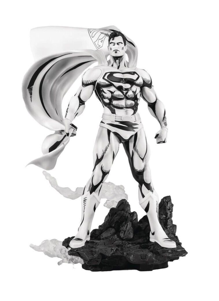 Superman PureArts Statue *Limited to 1,000*