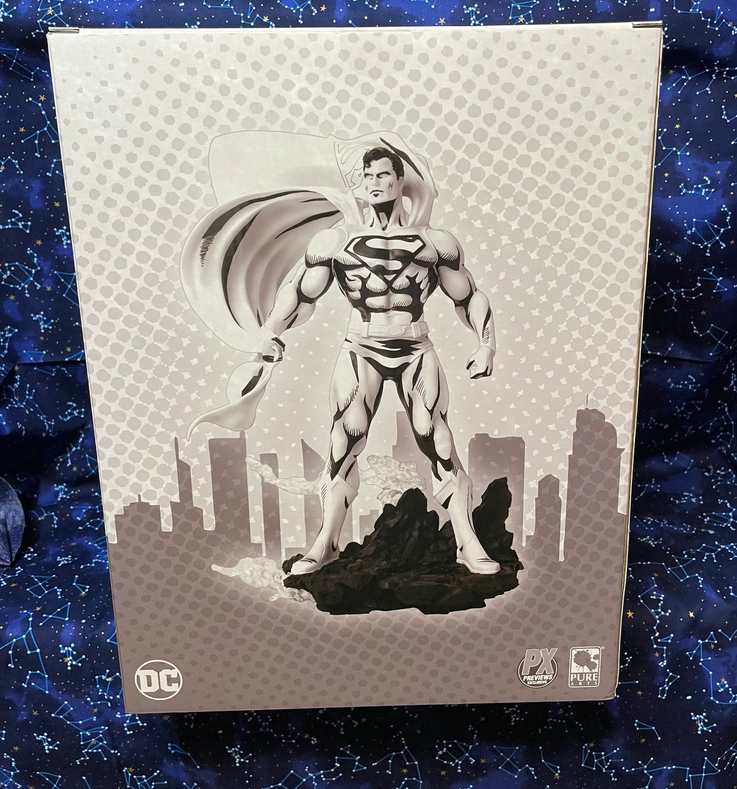 Superman PureArts Statue *Limited to 1,000*